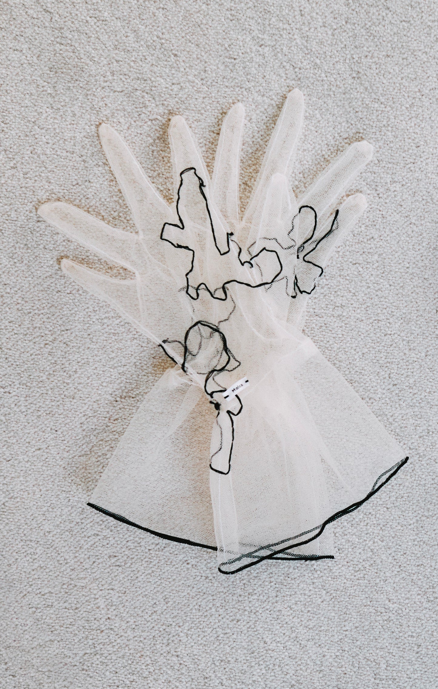 Short glove
