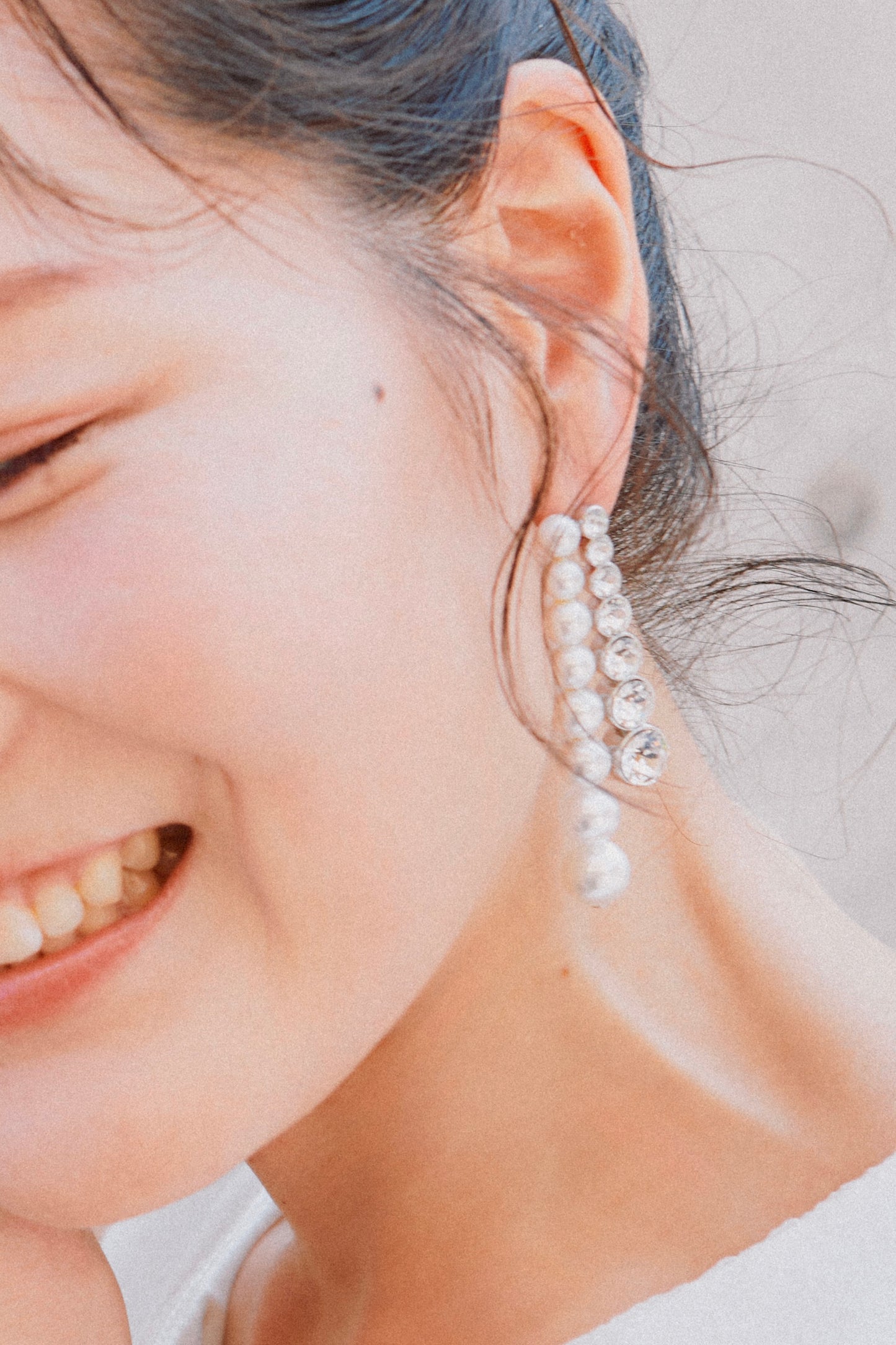 Pearl silver pierce