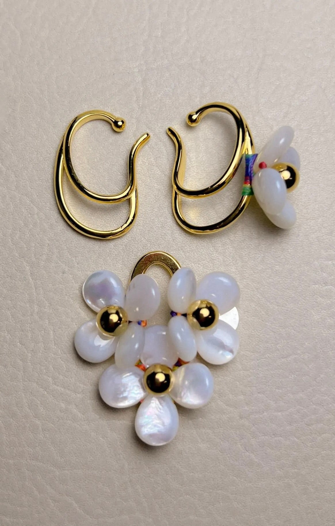 Shell ear cuff single