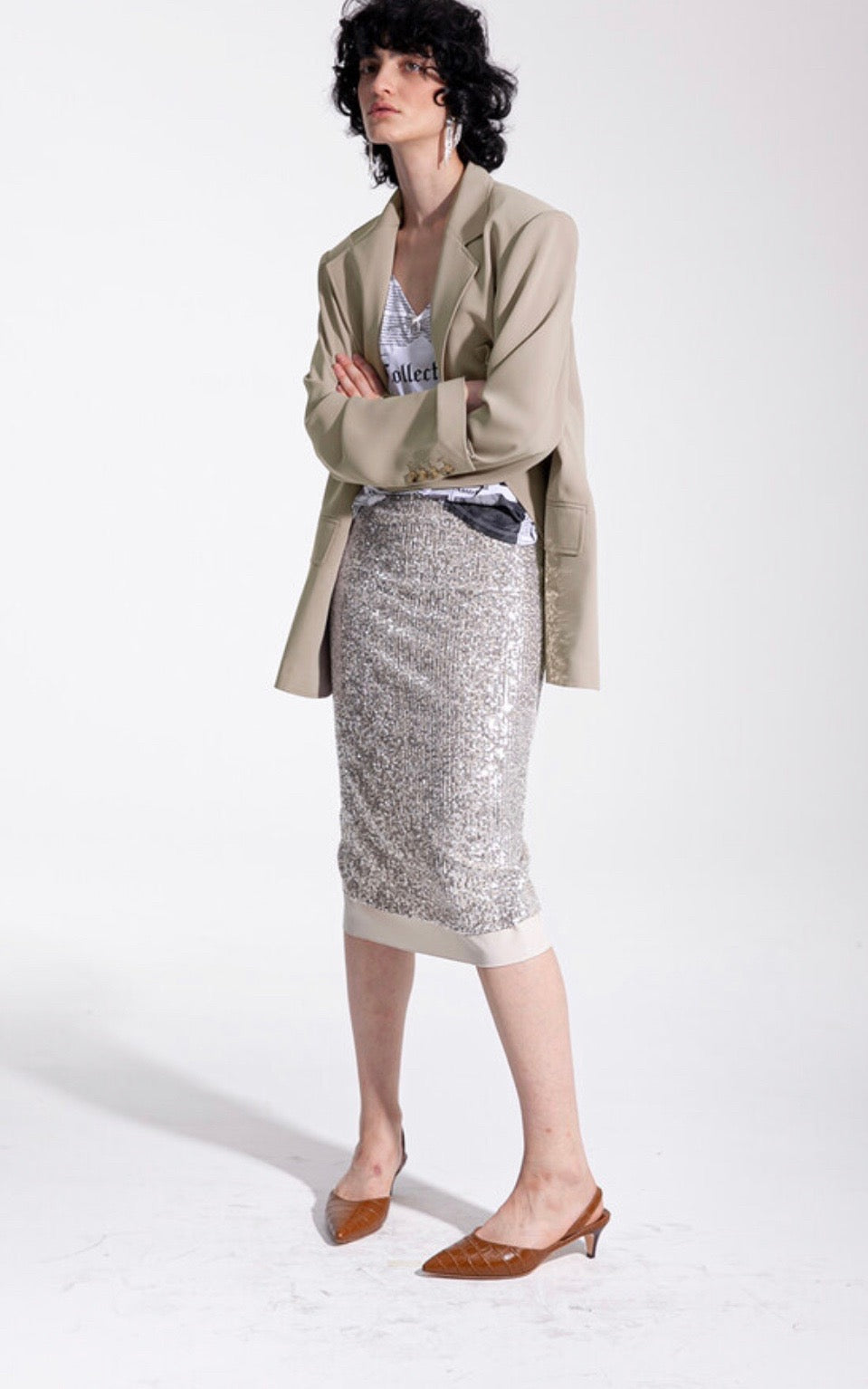 Beige sequined midi-length skirt